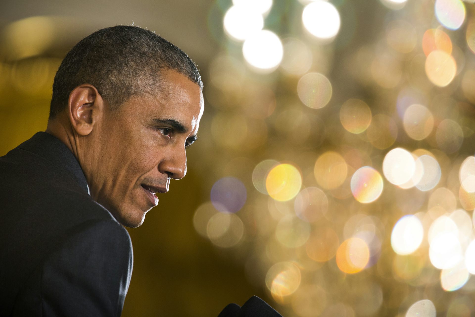 Obama attends a press conference in 2015.