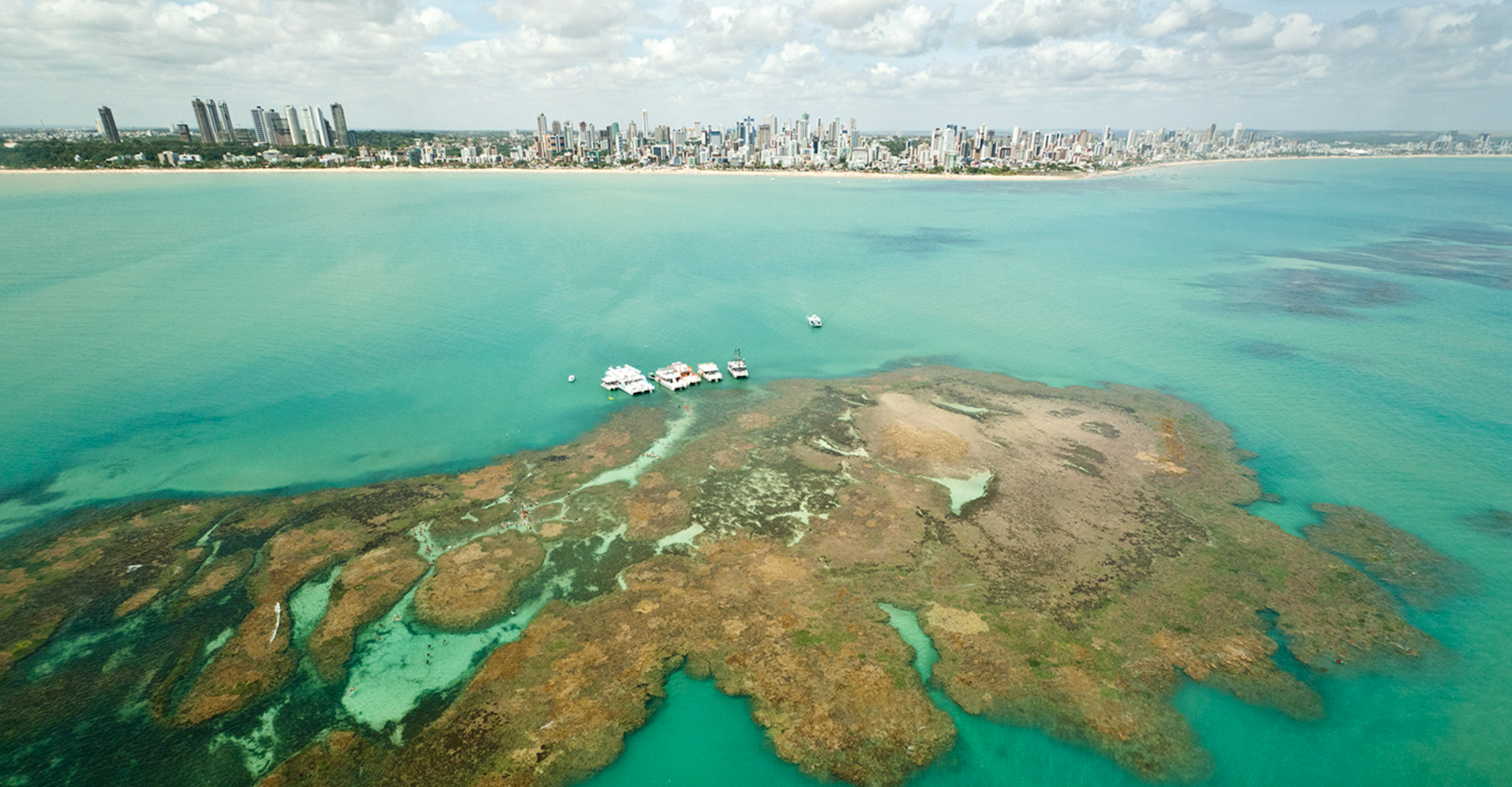 Turismo de massa sem planejamento está provocando colapso urbano em João Pessoa