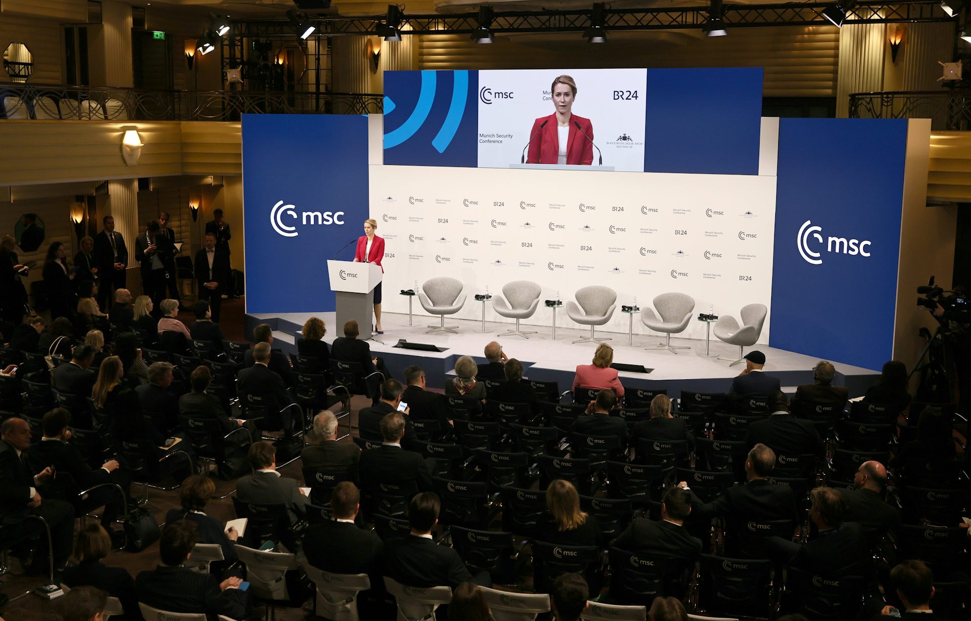 How can Europe meet the challenge posed by the retreat of the US?