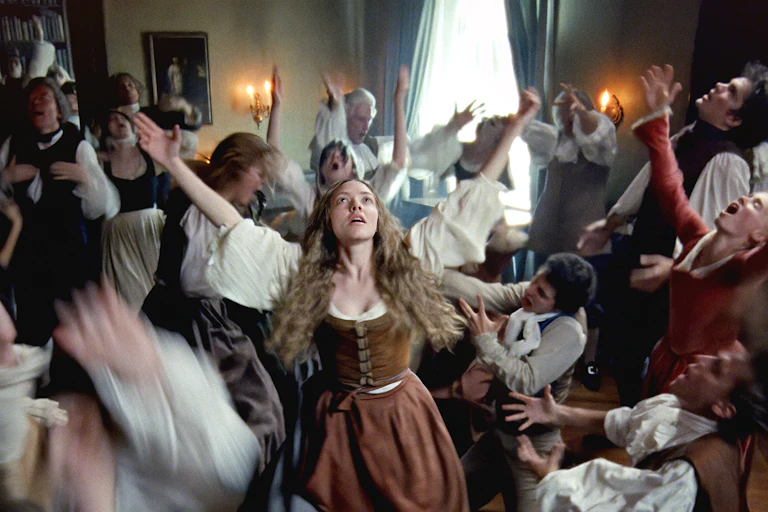 Shakers dancing