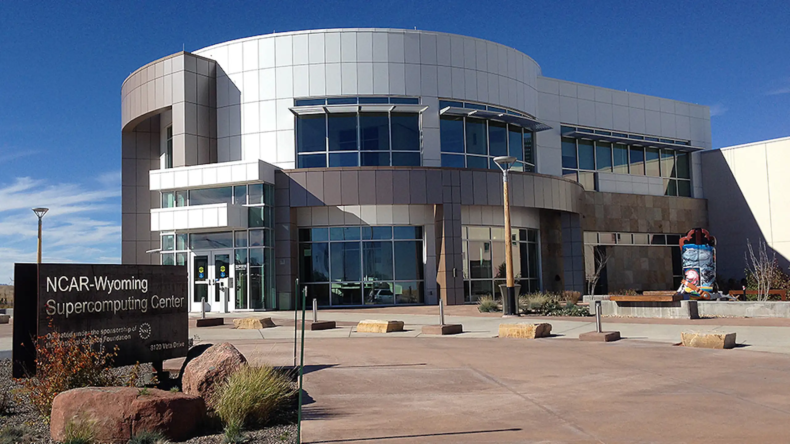 The NCAR-Wyoming supercomputer center