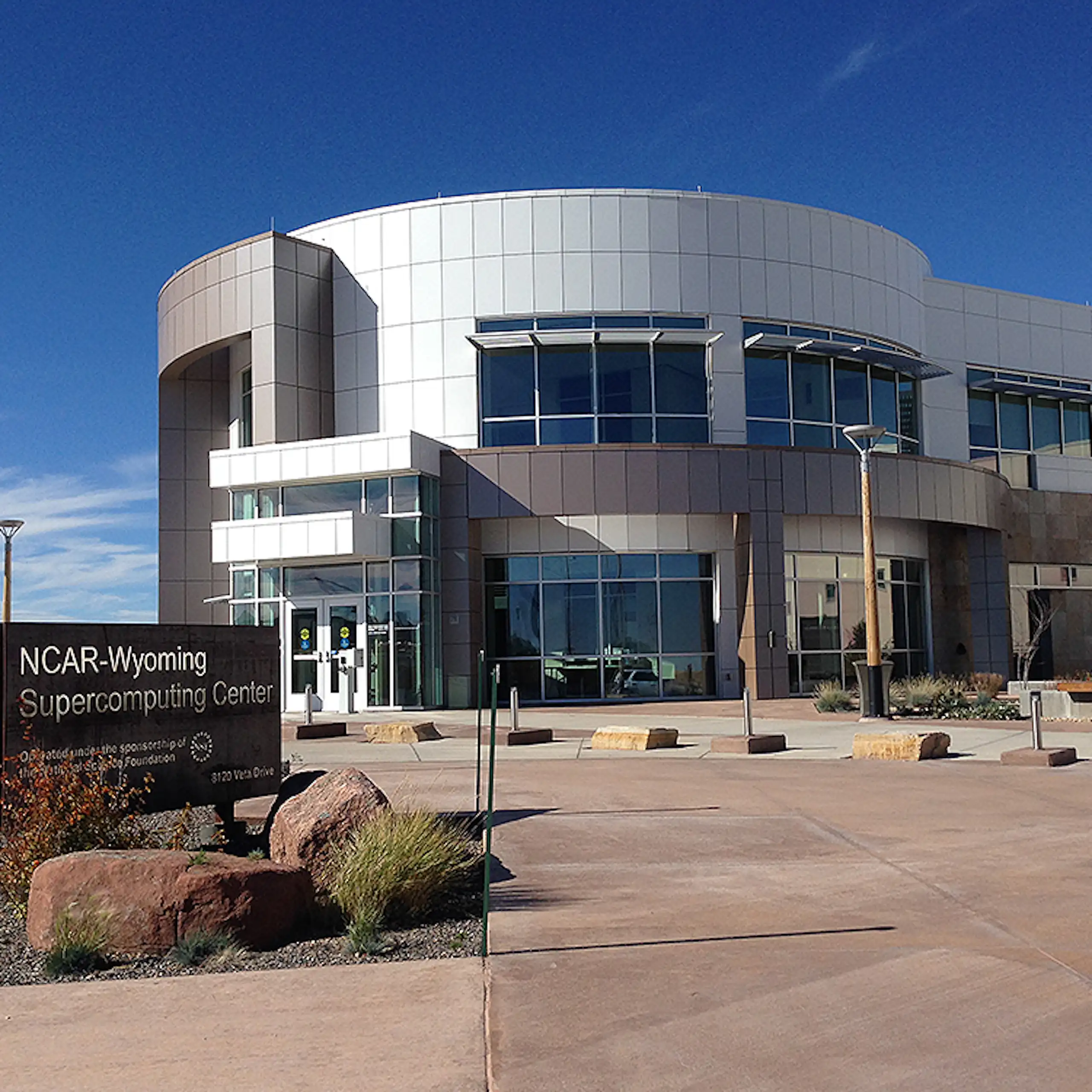The NCAR-Wyoming supercomputer center