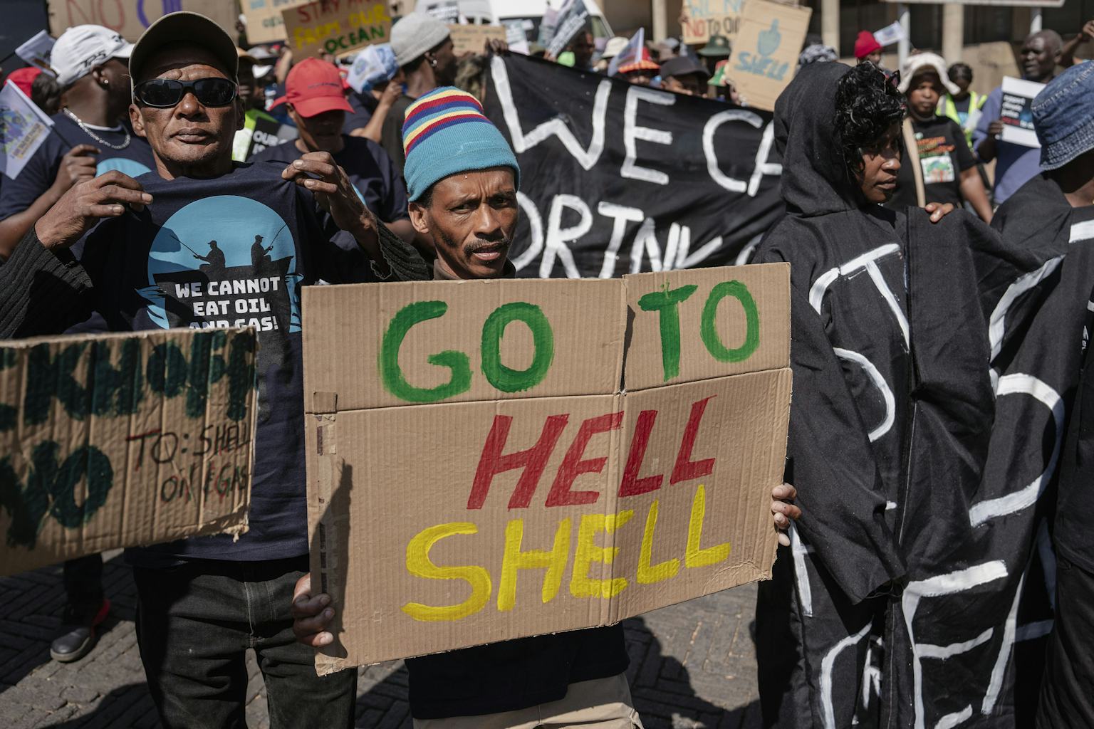 Mining Companies and Land Rights in South Africa: How Environmentalists Have Used the Law to Defend Communities Mining Companies and Land Rights in South Africa: How Environmentalists Have Used the Law to Defend Communities