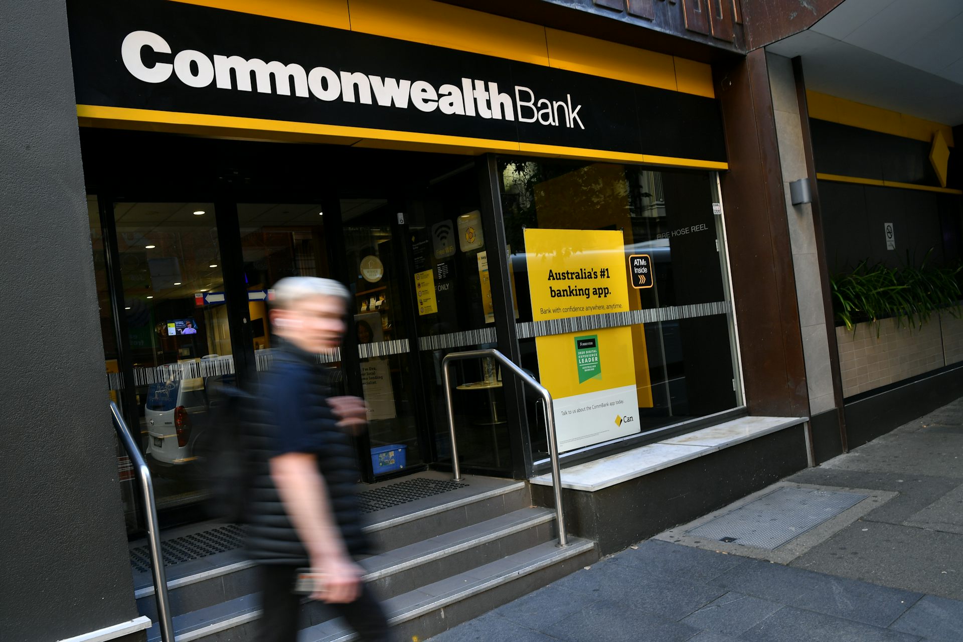 Commonwealth Bank Investigates A$1 Billion Fraud