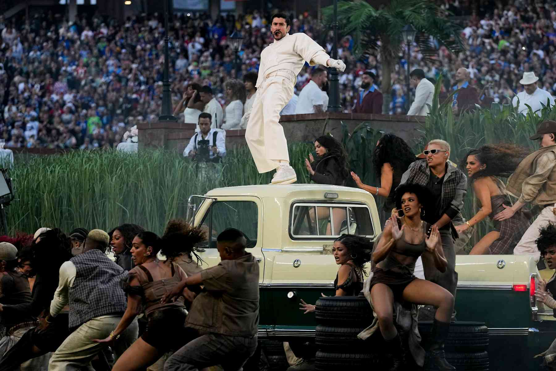 What Bad Bunny meant when he said ‘Canadá’ — and why we’re still ...