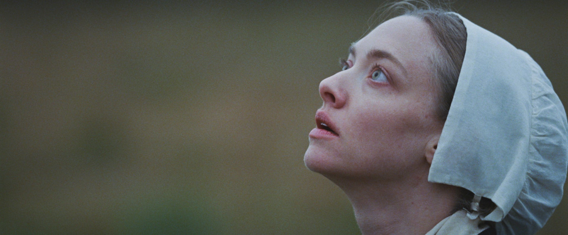 Amanda Seyfried’s ‘prosthetic butthole’ isn’t a joke – costuming nudity is important for actors