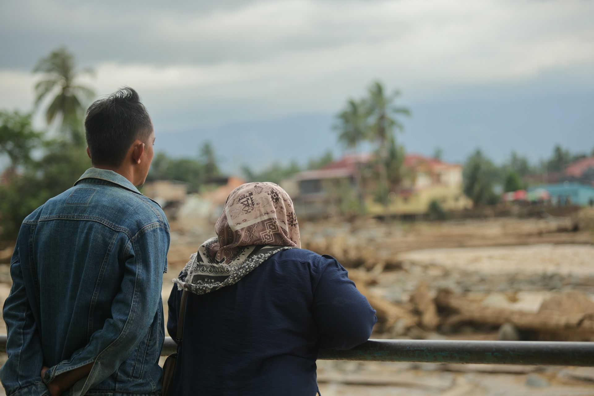 Korban bencana Sumatra menyambut Lebaran dengan cemas: Imbas pemulihan belum efektif