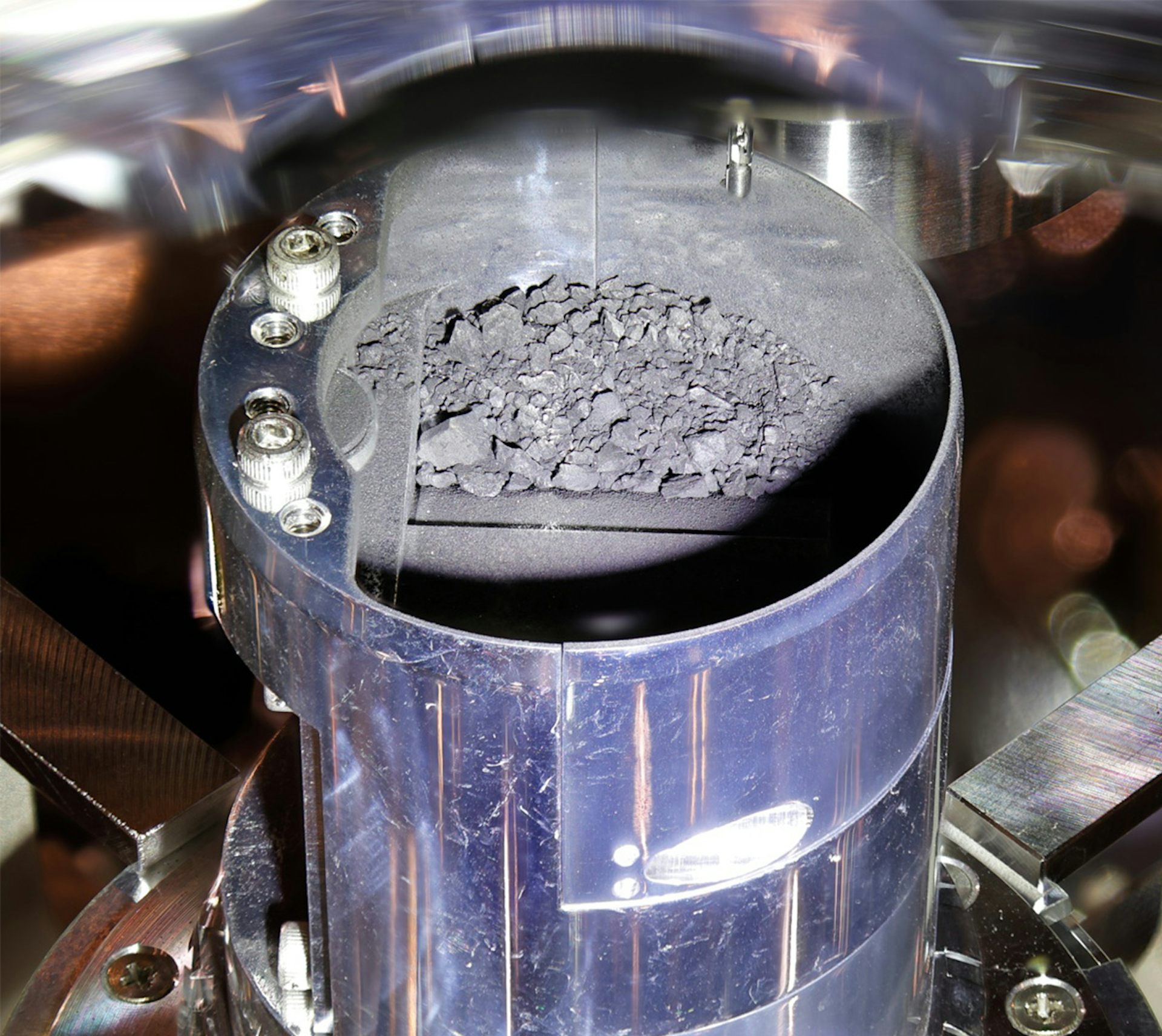 All 5 fundamental units of life’s genetic code were just discovered in an asteroid sample