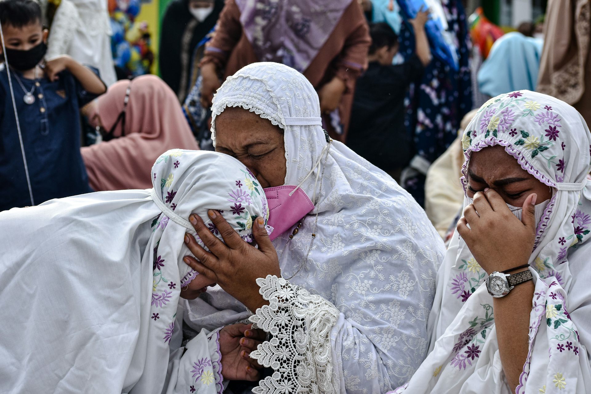 &lsquo;Lebaran blues&rsquo; dan rasa kehilangan: Bagaimana momen hari raya bisa memicu duka