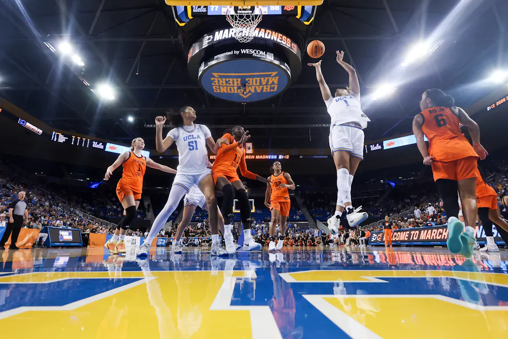 Basketball Injection Why do basketball players miss shots they’ve made a thousand times ...