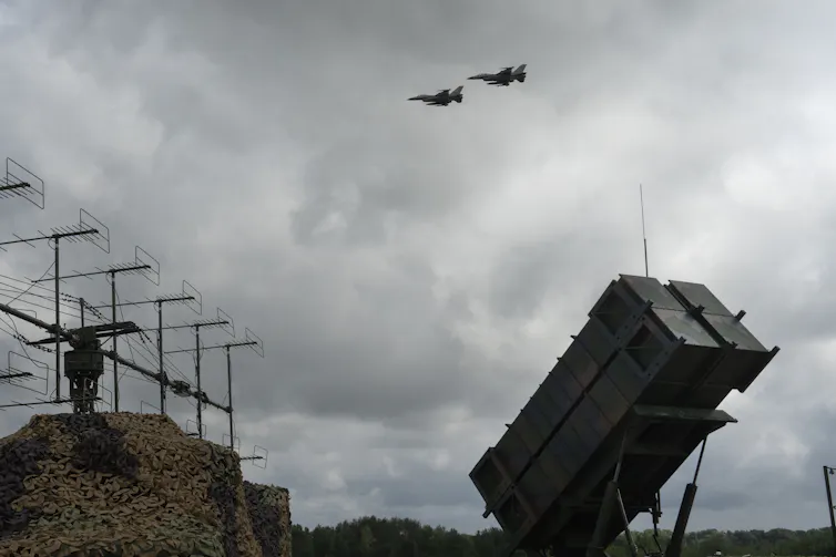Un système de défense aérienne et antimissile Patriot