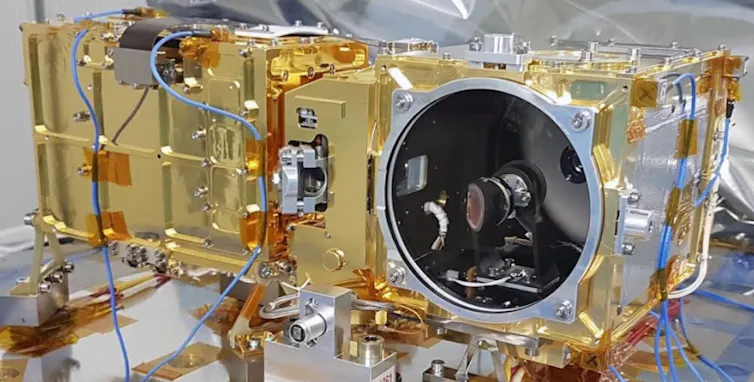 Water, biosignatures and lightning: what the Perseverance rover has taught us after 5 years on Mars 1 The SuperCam instrument in the lab during its design