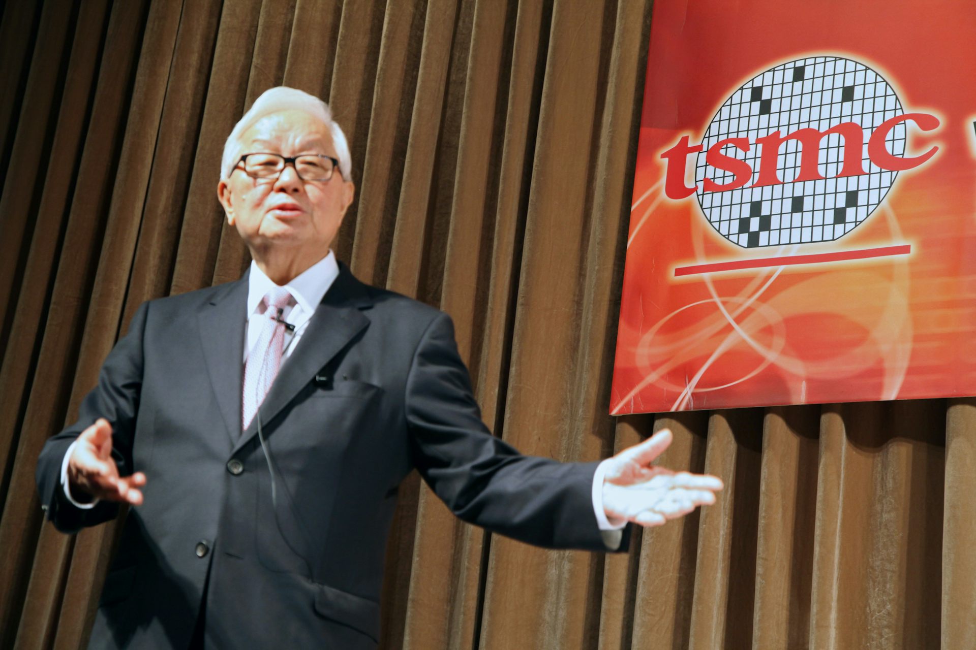 How Taiwan came to dominate the global chip industry