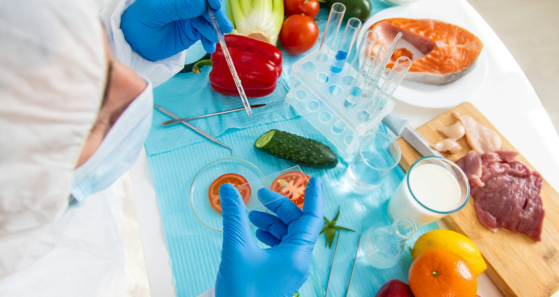 Superbugs on your plate: how antimicrobial resistance spreads through food