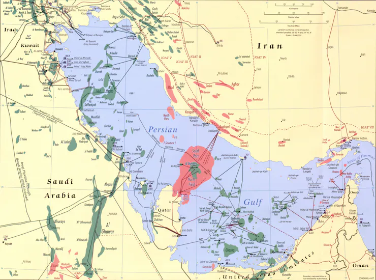 A map of the Persian Gulf region shows locations of oil and gas fields.