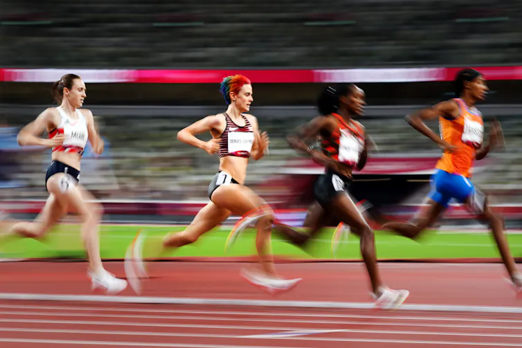 Cómo nuestra investigación condujo a una queja de privacidad que obligó a la Agencia Mundial Antidopaje a cambiar sus reglas 2 Cuatro velocistas corren por la pista