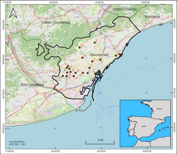Puntos de recogida de polvo en Barcelona y L’Hospitalet de Llobregat en diferentes distritos.