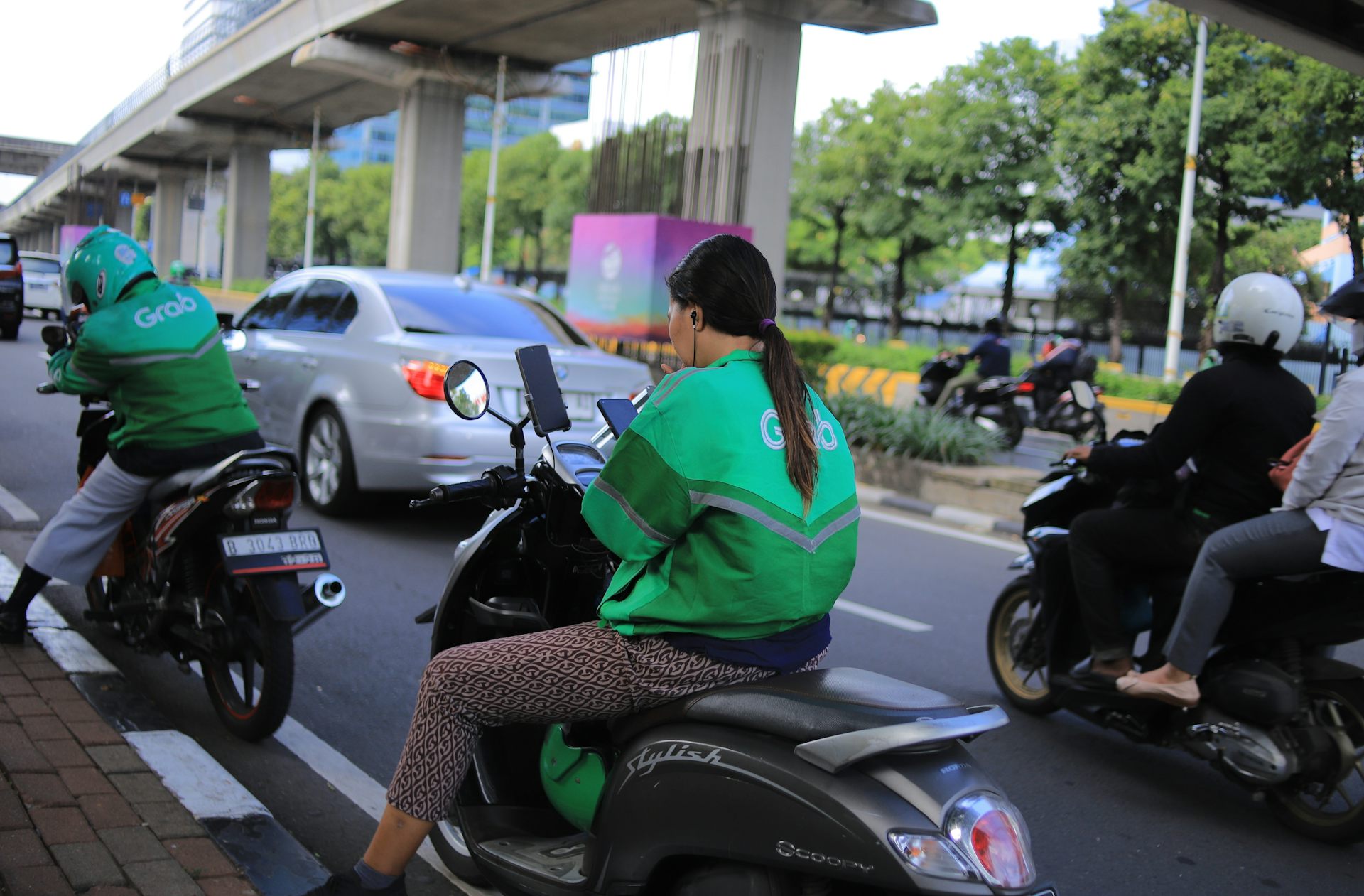 AI Exacerbates Double Burden for Indonesian Women