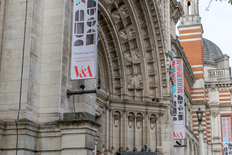 The door to the V&A museum.