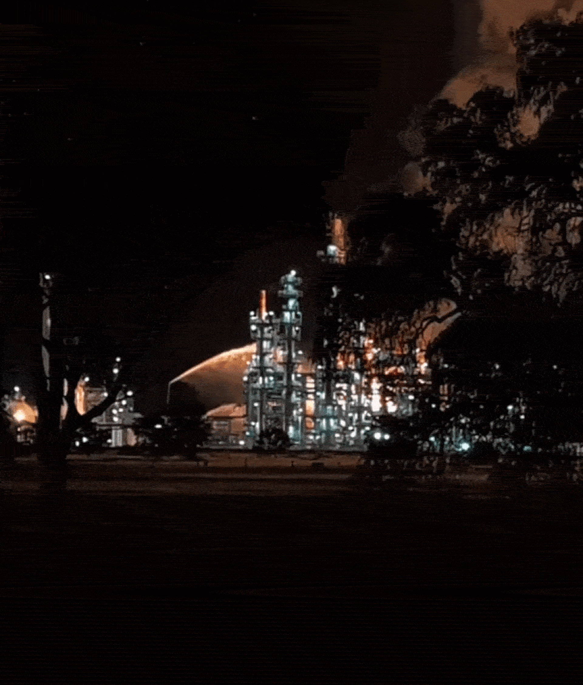 When oil refineries burn, here’s what happens to your lungs and heart