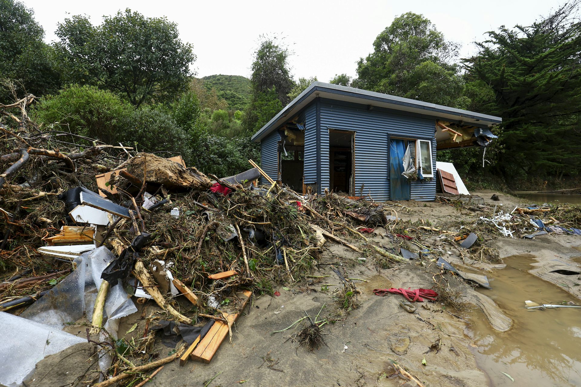 Climate Change Increases New Zealand Landslides, Tech Mitigates Risk