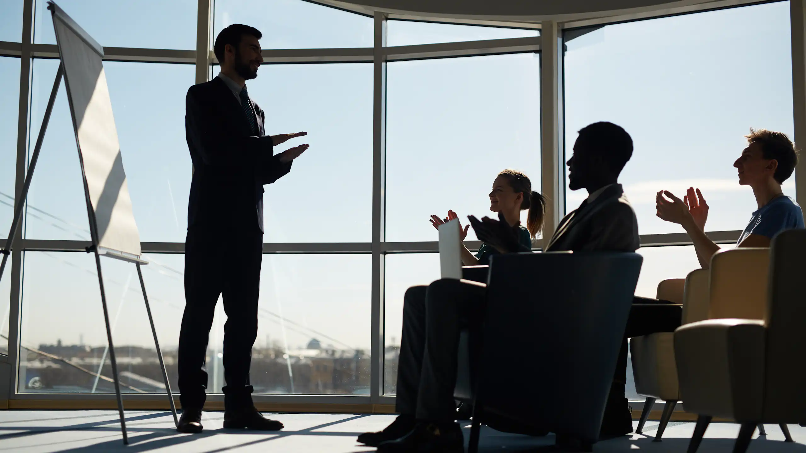 Une réunion en entreprise (photo d'illustration)