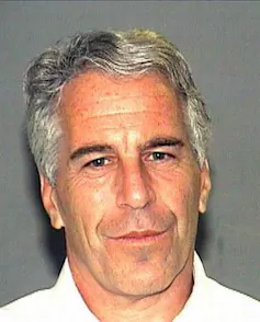 Foto policial de Jeffrey Epstein (2006).