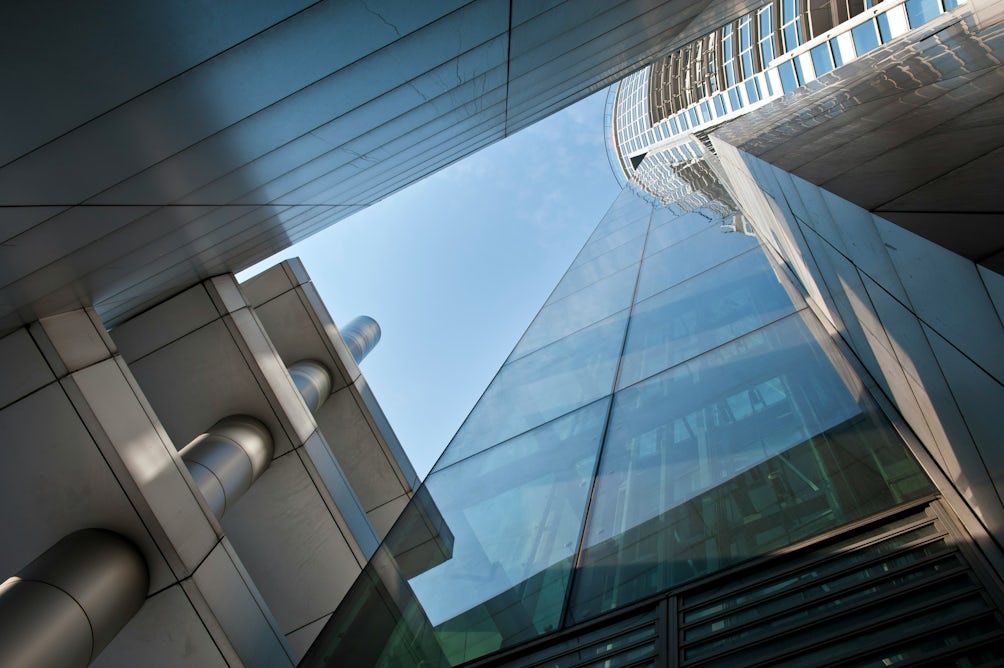 theconversation.com - Christy Zhou Koval - Women who expand their freelance careers hit a different kind of glass ceiling - the glass wall