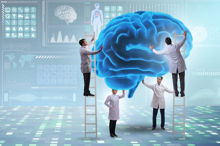 Médicos observando un cerebro