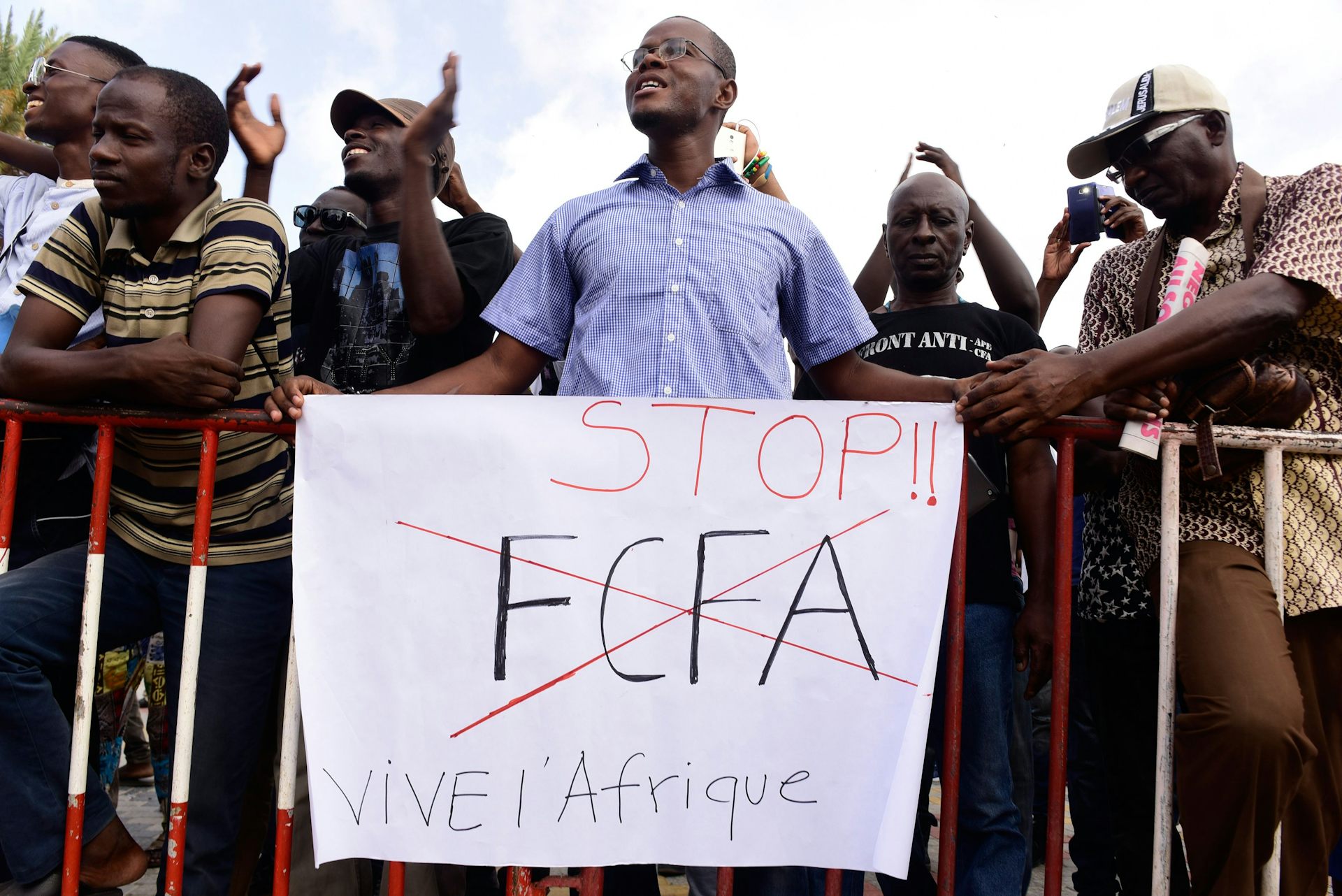 Faut‑il briser le carcan du franc CFA pour enfin transformer l’économie sénégalaise ? Les clés d'une transition réussie