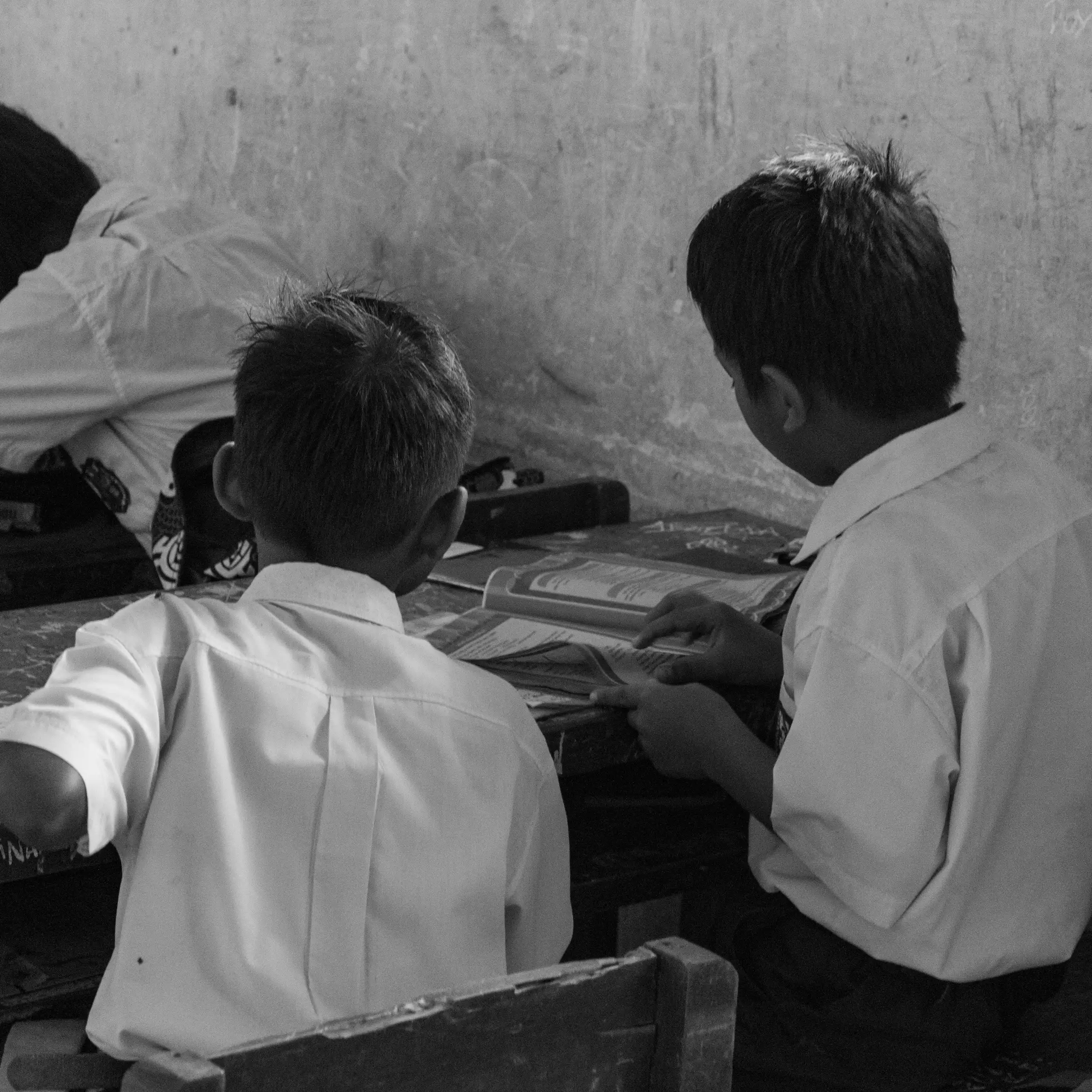 Dari Sekolah Rakyat, MBG hingga digitalisasi pembelajaran, program pendidikan di Indonesia masih menyimpan banyak pekerjaan rumah.