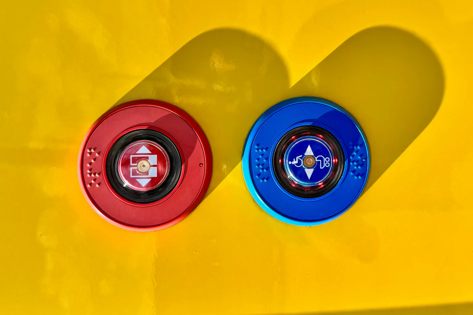 Red button or blue button? What a viral question tells us about game ...