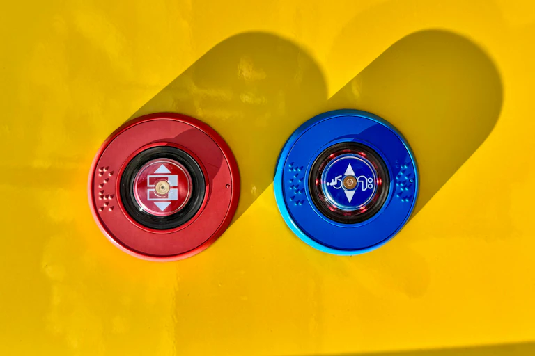 Red button or blue button? What a viral question tells us about game ...