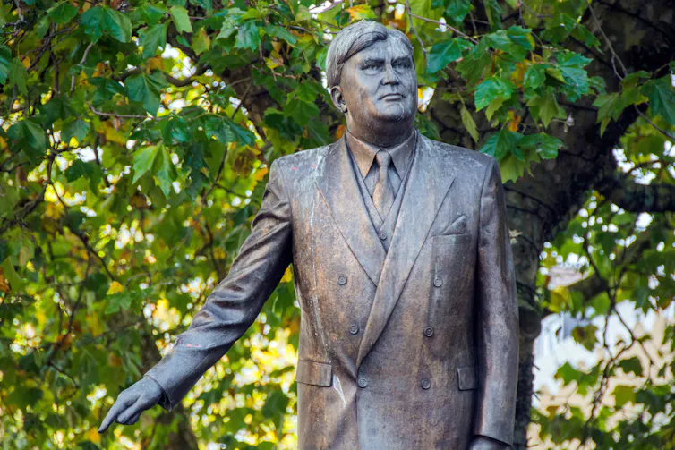 bronze statue of nye bevan in cardiff.