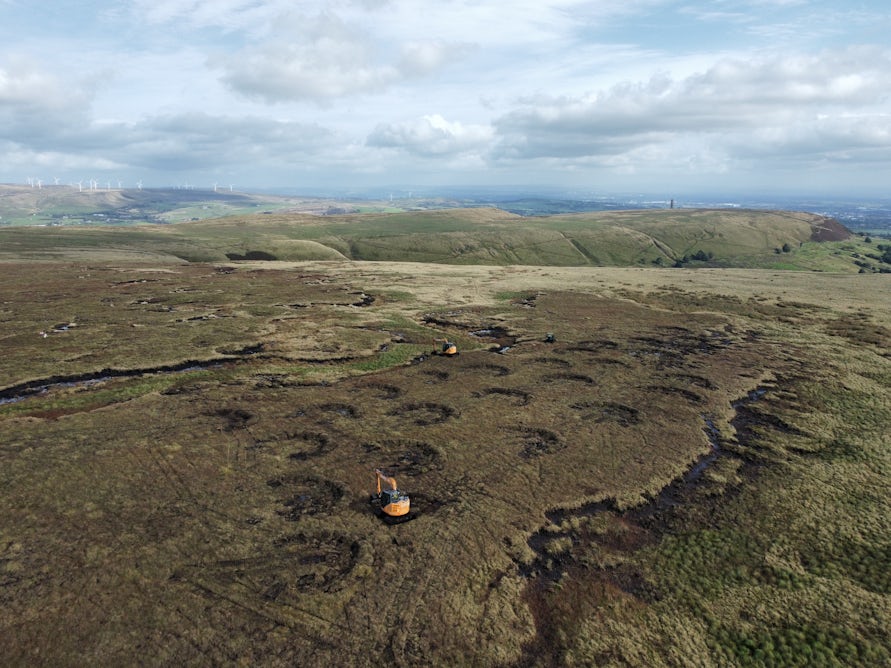 theconversation.com - Adam Johnston - The Pennine hills are full of holes - here's how they're helping fight climate change