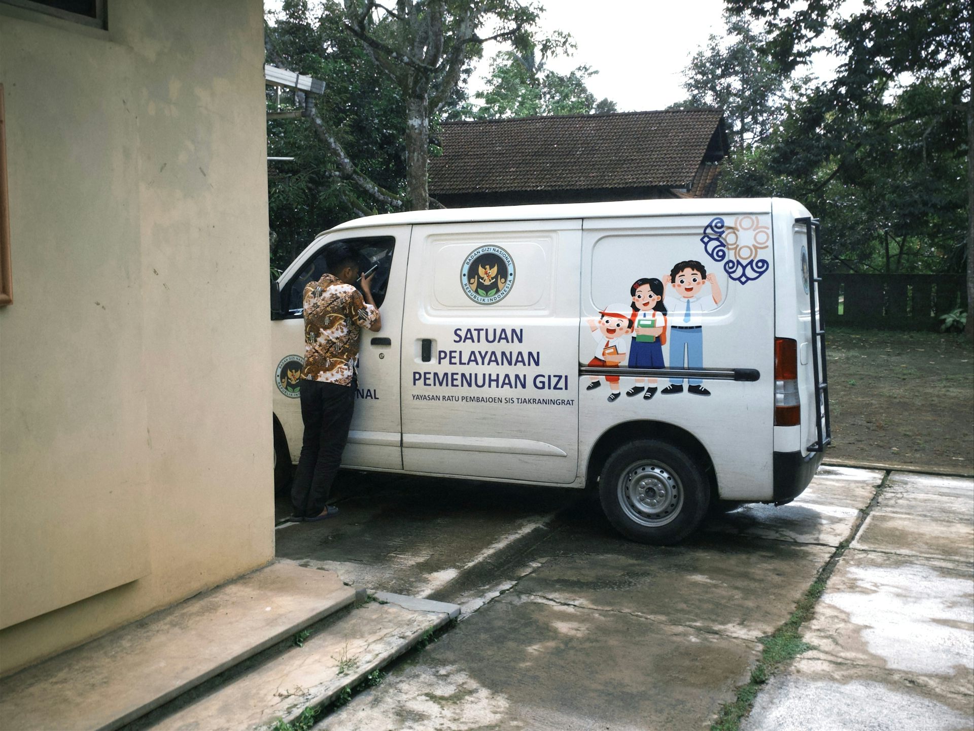 MBG sangat boros anggaran di tengah kebutuhan APBN yang amat besar di tengah kondisi krisis seperti ini
