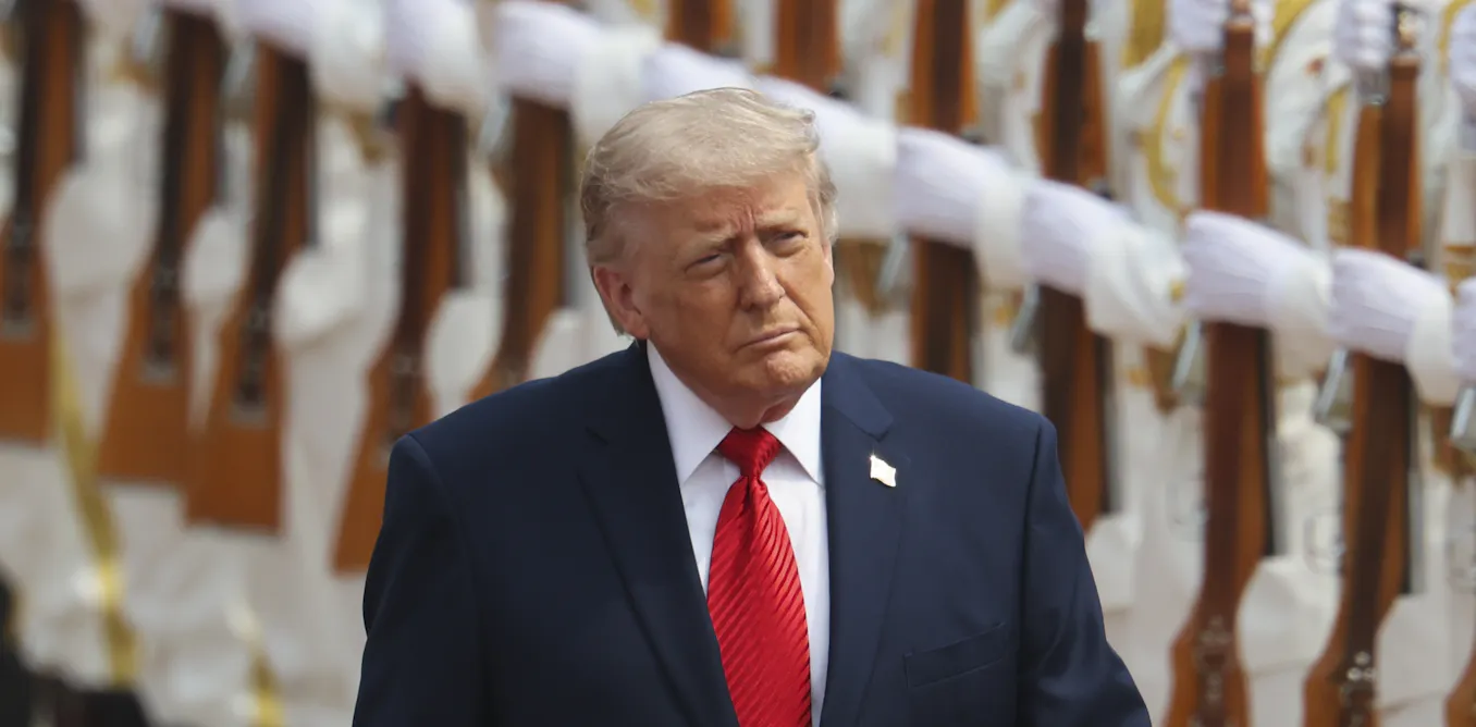 Trump's ratings slide further, but gerrymanders will help Republicans at midterm elections