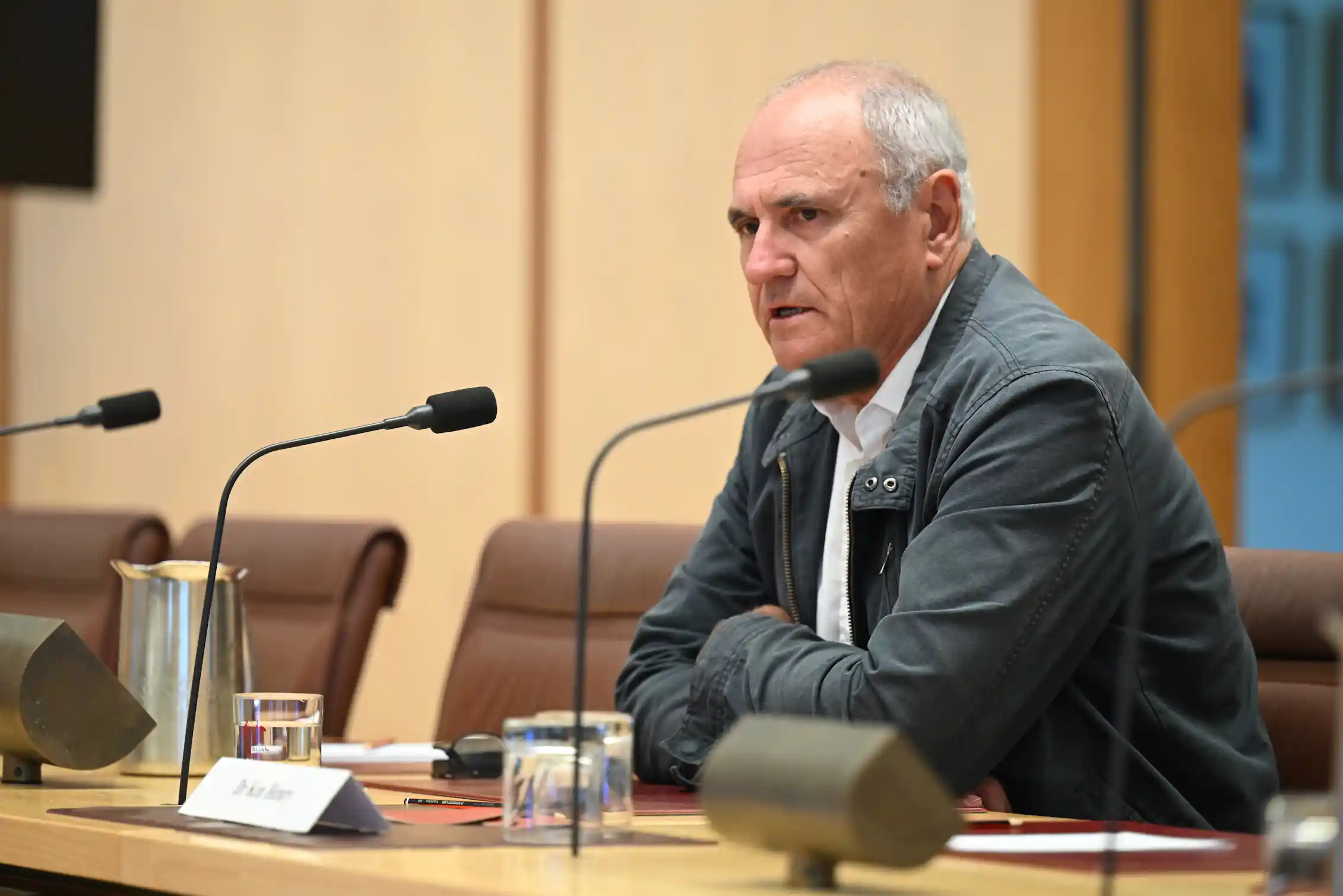 Former Treasury Secretary Ken Henry speaks during a Select Committee inquiry