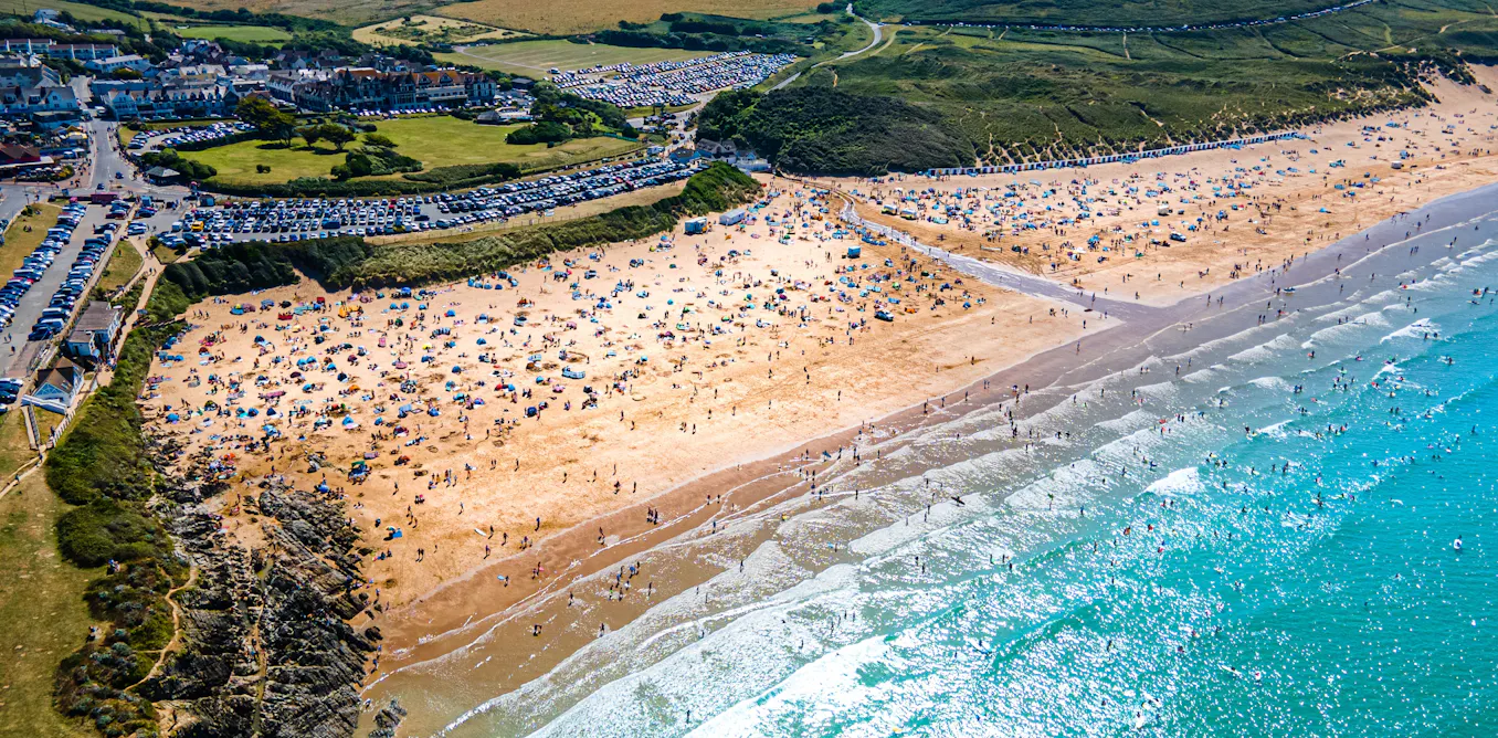 Căldura climatică transformă vacanțele britanice: staycation-ul devine opțiunea financiar inteligentă