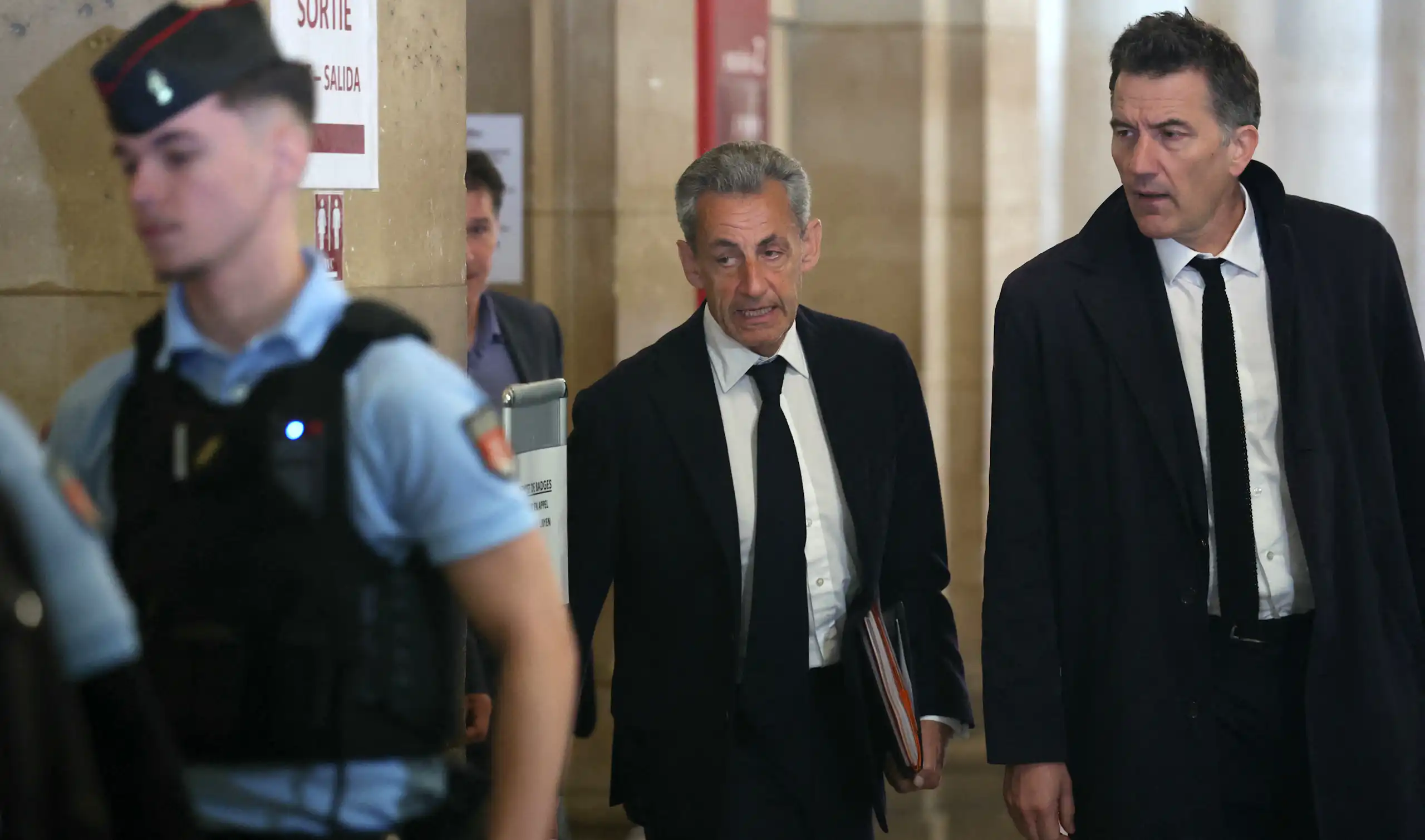 Nicolas Sarkozy, à son arrivée au Palais de justice de Paris, le 11 mai 2026.
