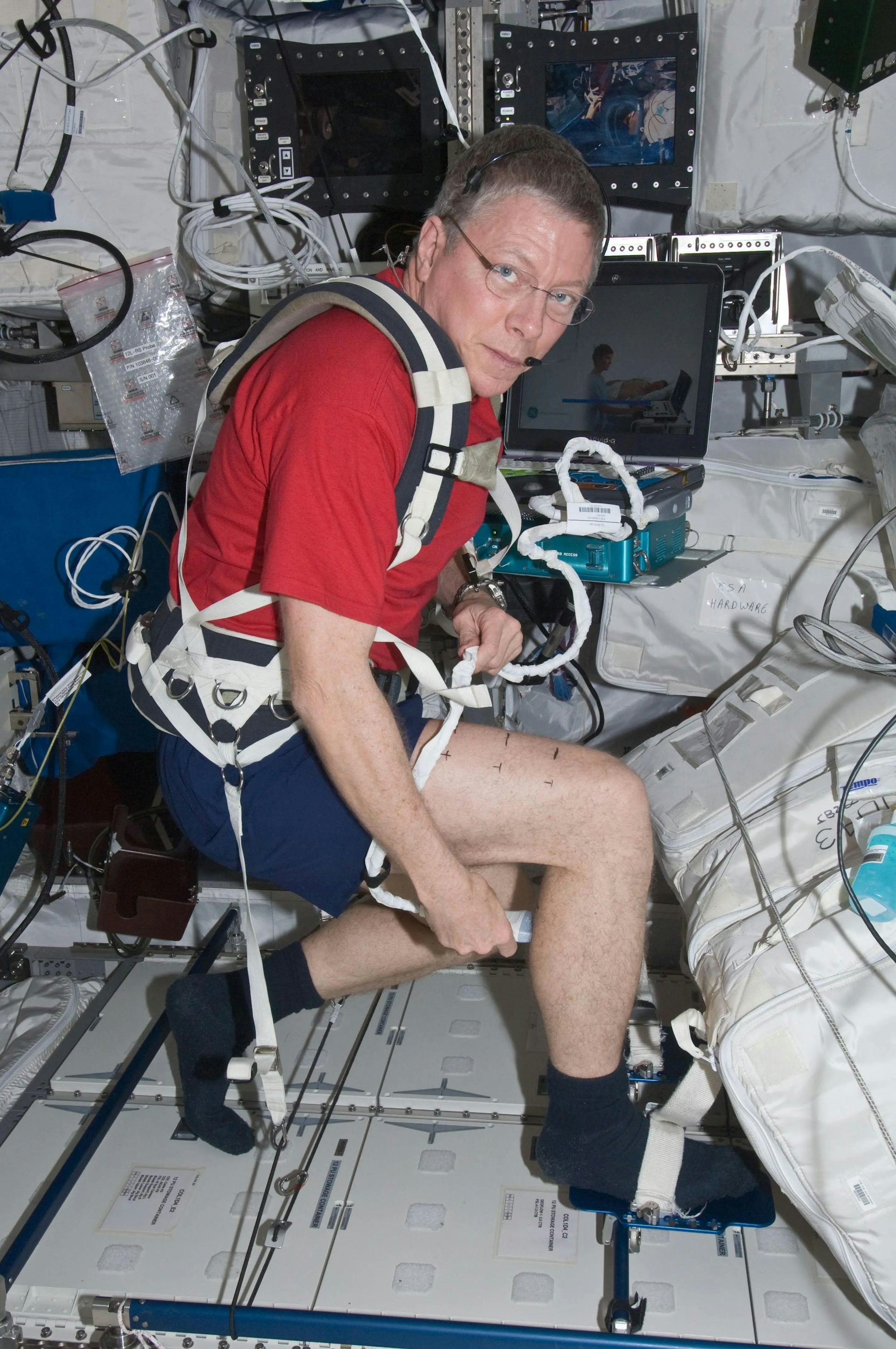 How mobile deep-space medical systems could support future landings on the moon and Mars