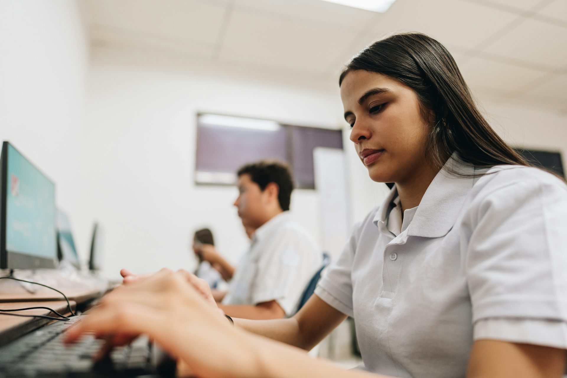Only 37% of Year 10 students meet our national standards for digital skills