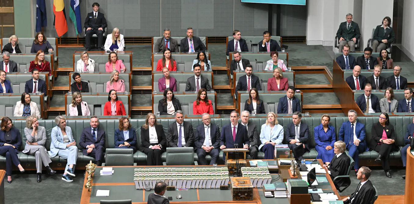 Special poll has Labor barely winning majority as One Nation continues to gain