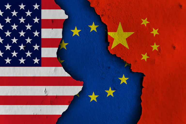 The EU flag flanked by the US and Chinese national flags.