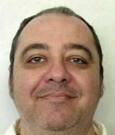 Mugshot of a white man.