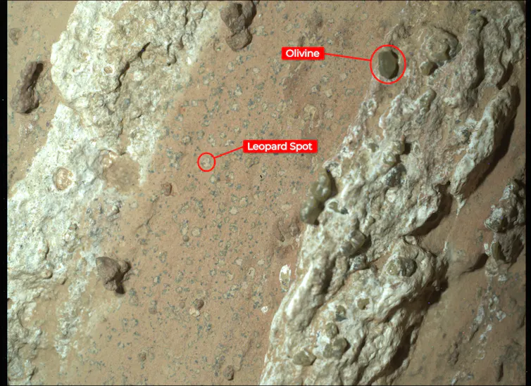 Image of the Cheyava Falls rock.