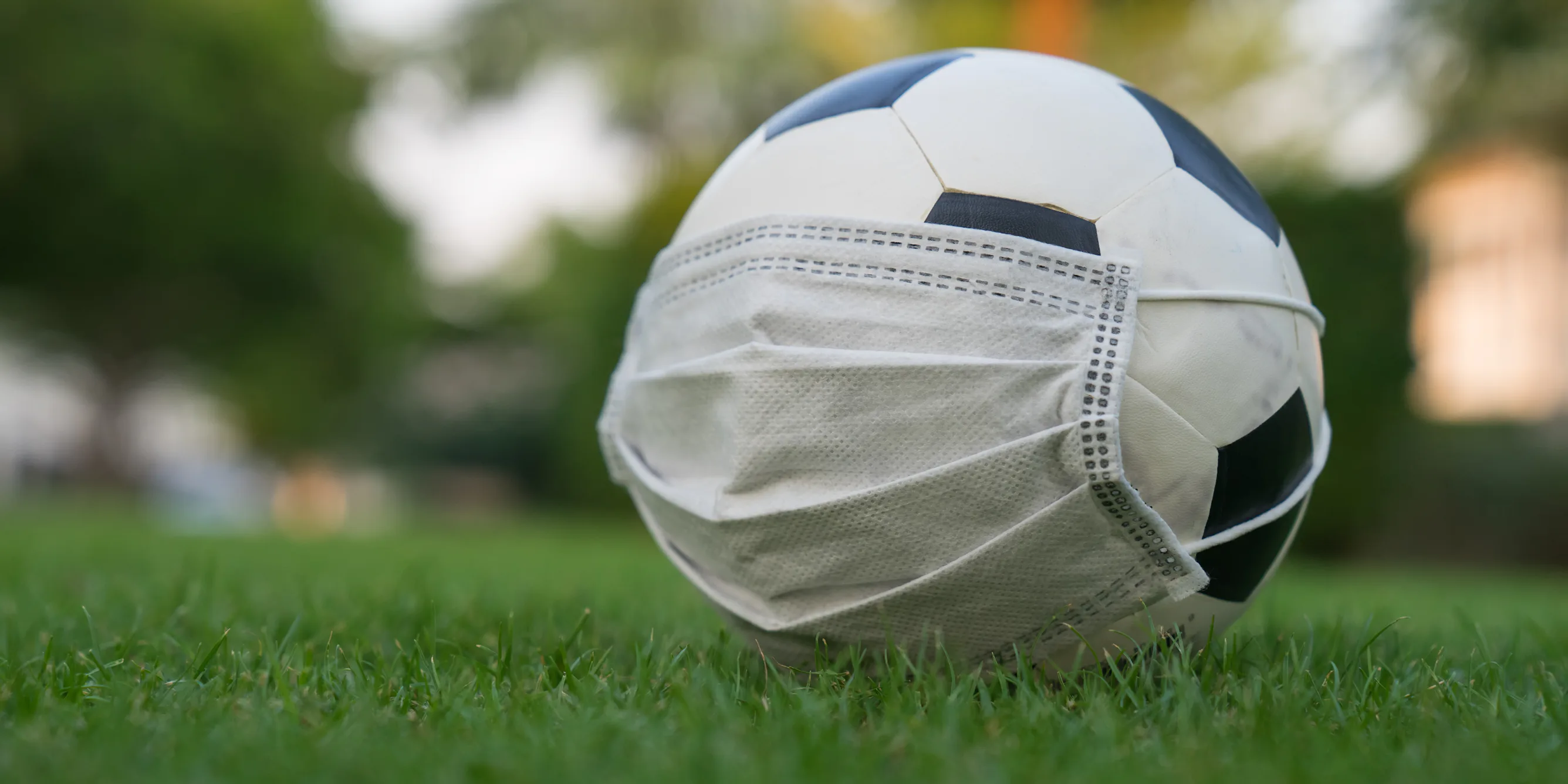World Cup Creates Perfect Conditions for Infectious Diseases to Spread; Here Are the Biggest Threats Health Experts Are Watching For World Cup Creates Perfect Conditions for Infectious Diseases to Spread; Here Are the Biggest Threats Health Experts Are Watching For