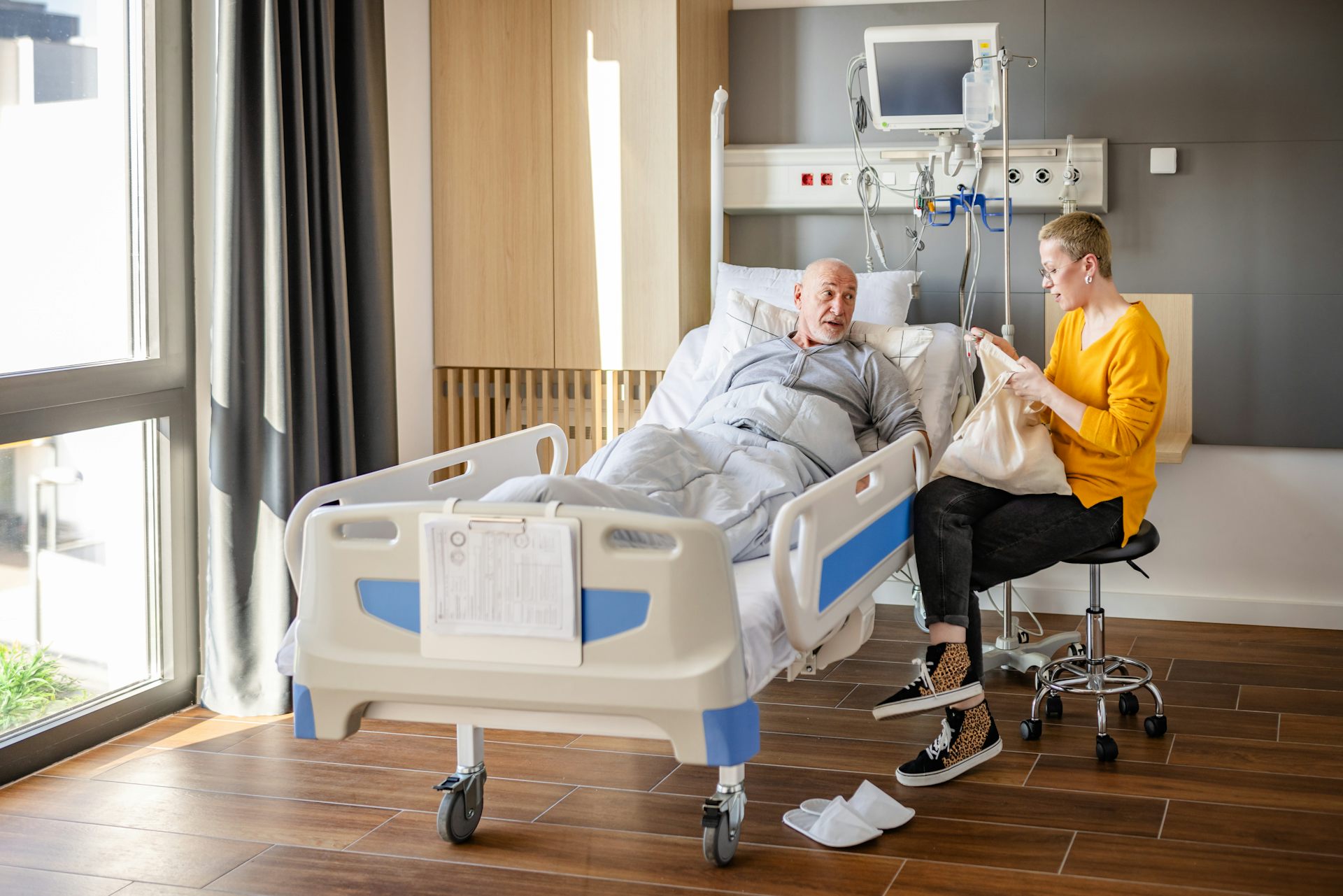 Brushing your teeth in hospital could reduce the chance of catching pneumonia
