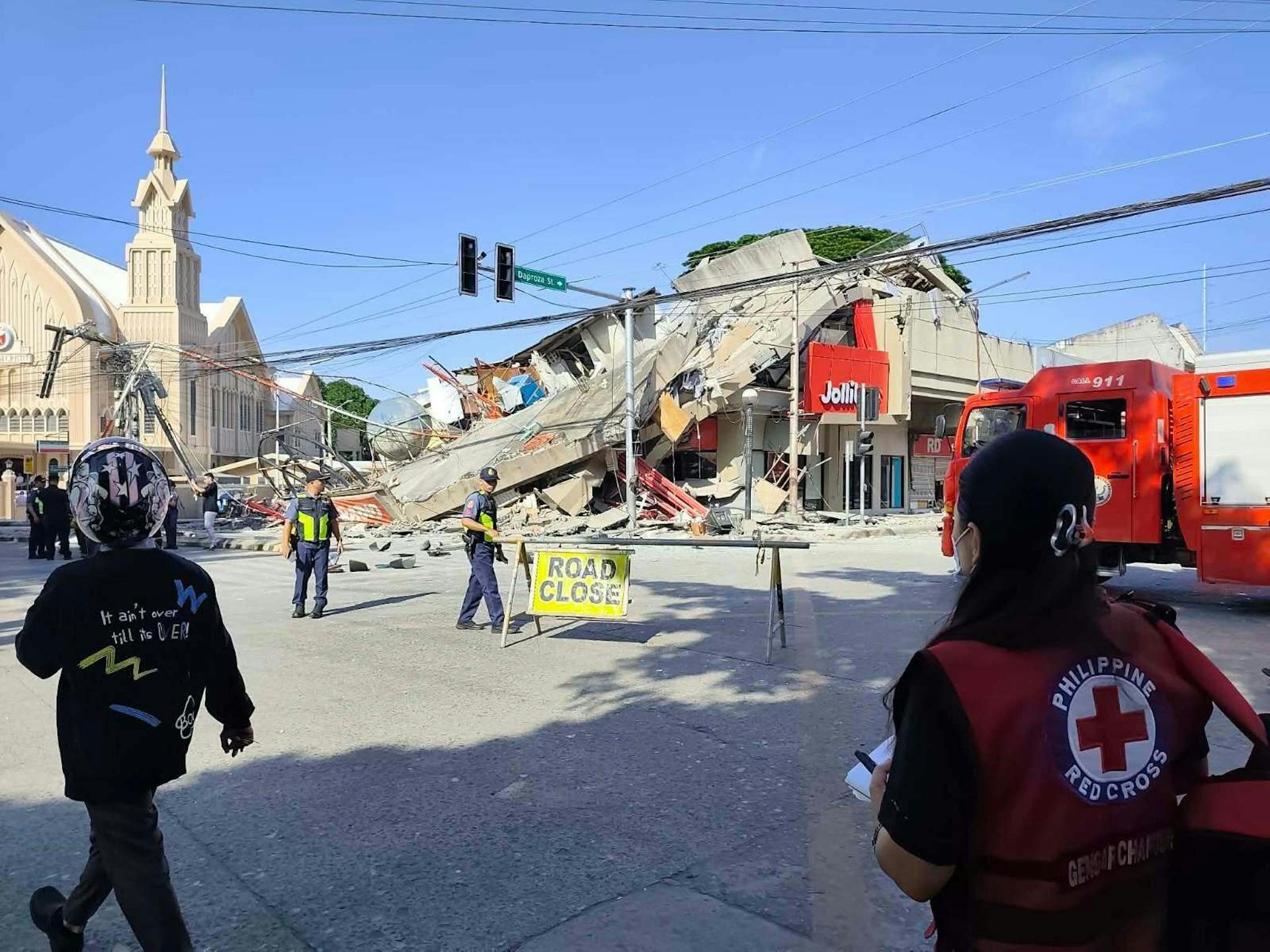 How can we make buildings more resilient before – and after – earthquakes? We put one solution to the test