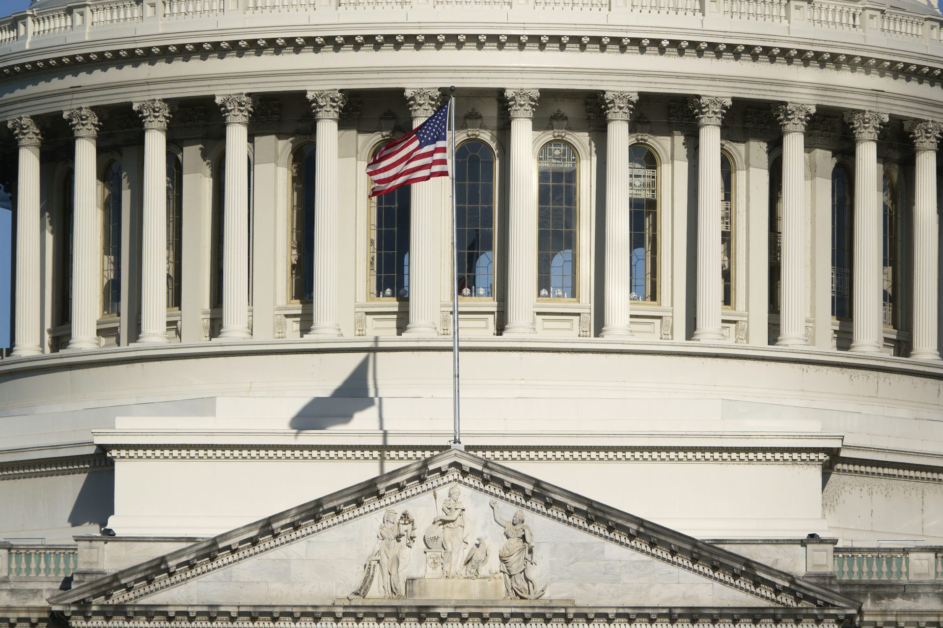 How money exchanges between House members shape the balance of power in Congress